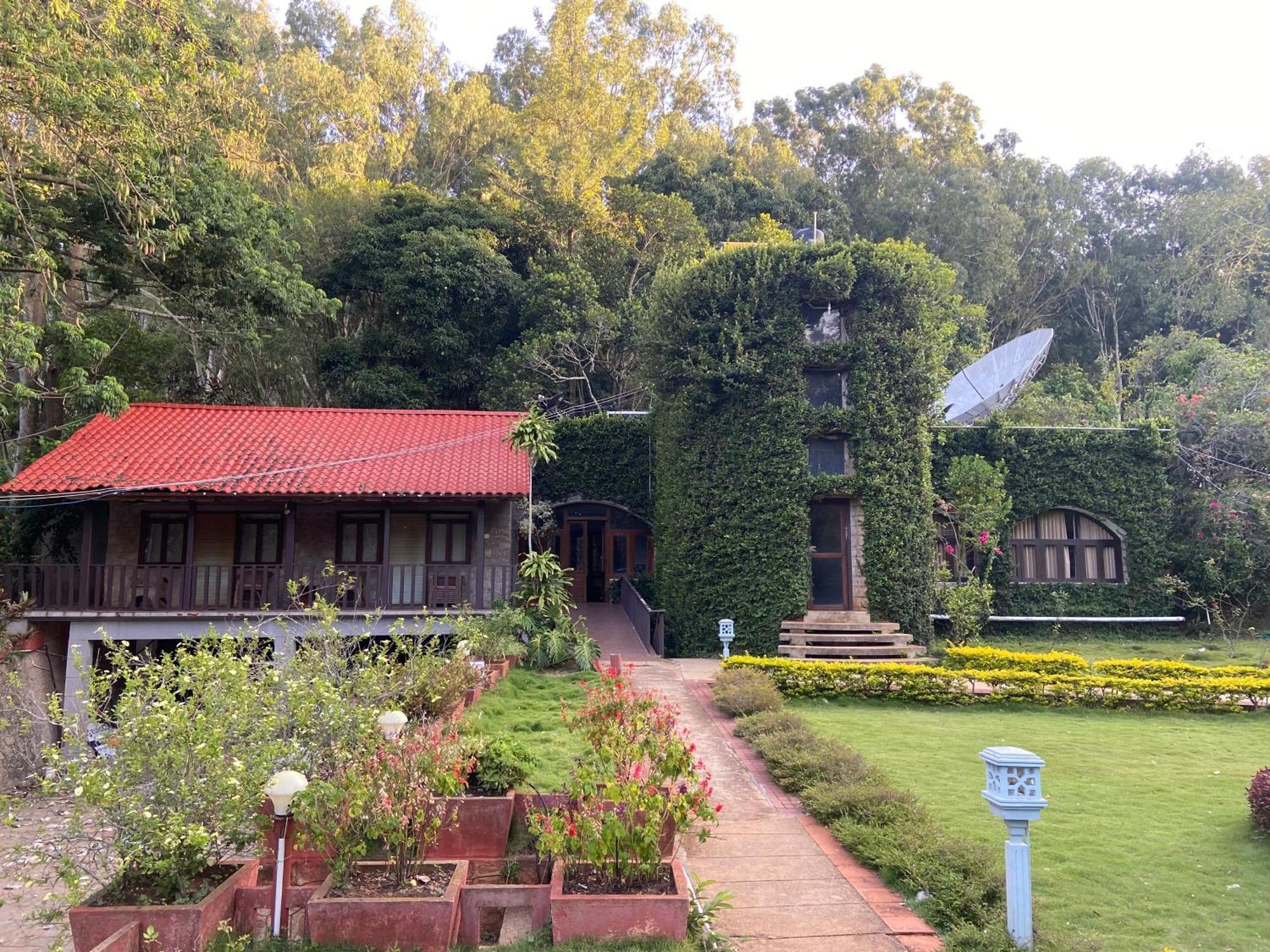 Zeenath Taj Gardens 耶拉吉里 外观 照片
