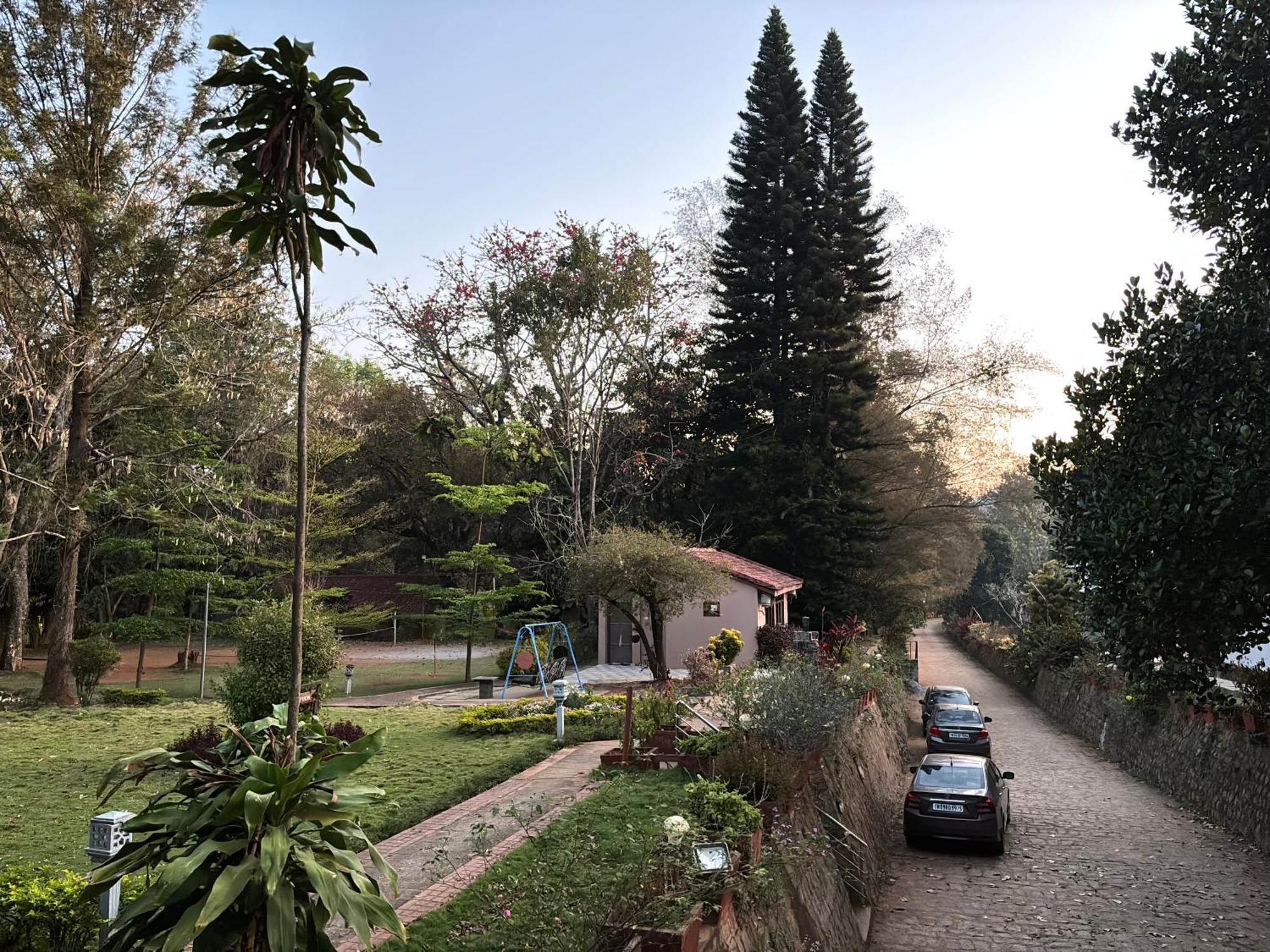 Zeenath Taj Gardens 耶拉吉里 外观 照片